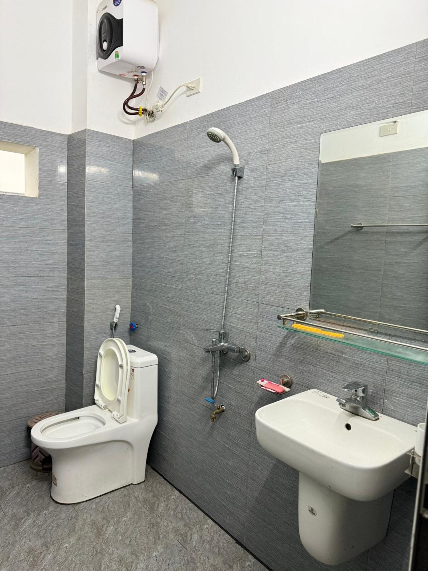 Hotel Minh Thang Nho Quan Kültér fotó
